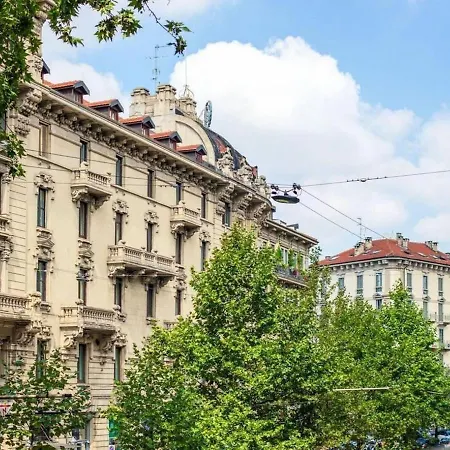 3 Luxury Flat In The Heart Of Porta Venezia Holiday home
