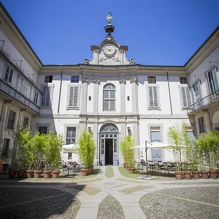 Dreams Residenza Corso Magenta 2*