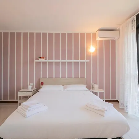 I Host - Finetti 4 * Milano