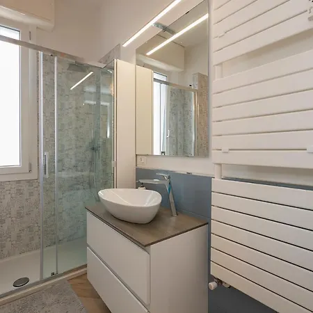 Apartment I Host - Alzaia 118 Milan