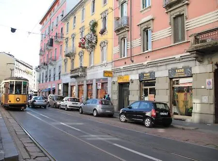 Siro Hotel 2*
