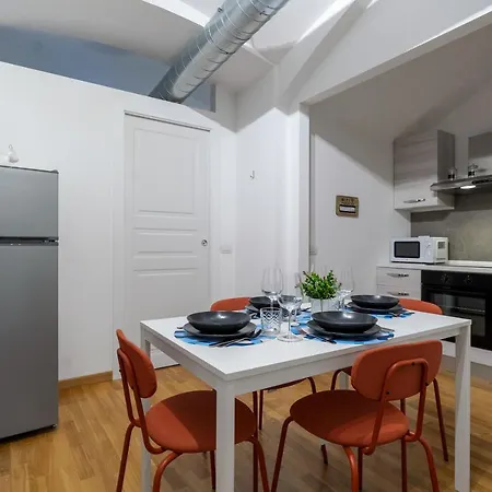 Apartamento Centro Storico Duomo A 5 Minuti Wifi Netflix Milão