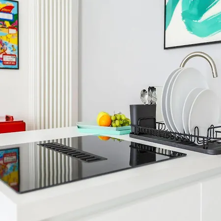 The Rent - Colorful Center Daire *