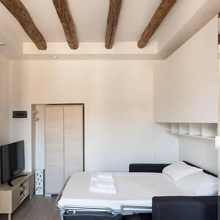 Apartment Youhosty - Imbonati 15