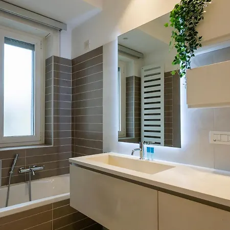 Appartamento [ihost Apartment] - Tito Livio 20 *