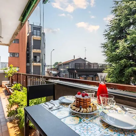 Apartment Flamingo House Milan