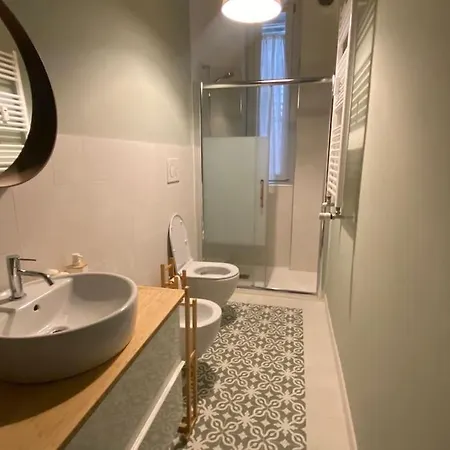 Acquabella 6 * Milan