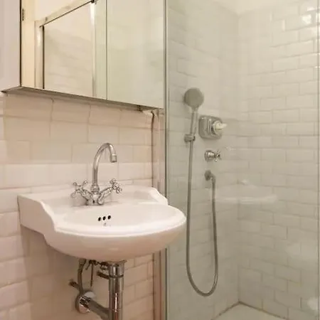 Hidden Retreat - Duomo Milano