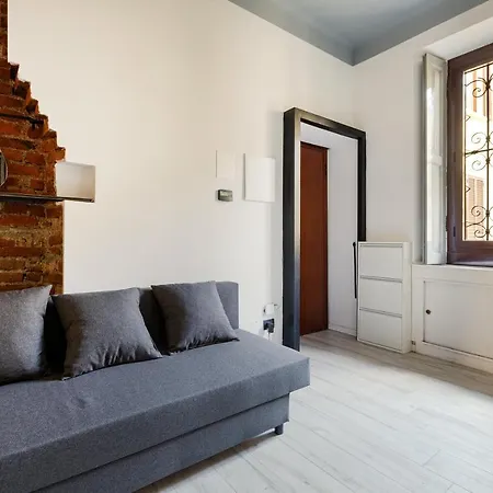 Cosy Milano-porta Ticinese Apartment *