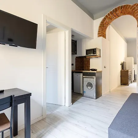 Cosy Milano-porta Ticinese * Milan
