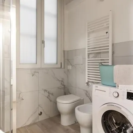 Moscova Moderno E Bilocale Con Soppalco Apartment *