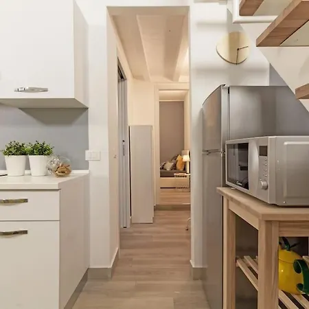 Moscova Moderno E Bilocale Con Soppalco * Milan