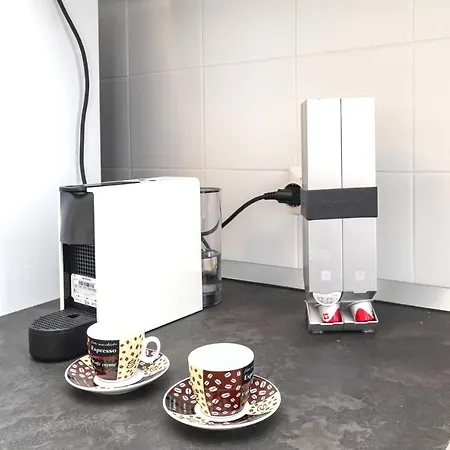 I Host - Broni 21 * Milán