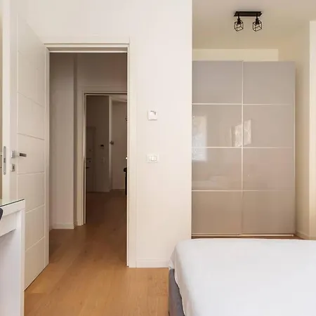 Kaizen House - Bilocale De Angeli * Milano