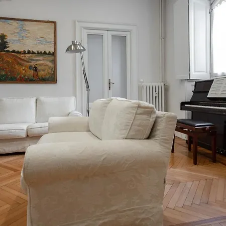 Italianway - Ricasoli 2 B * Milano