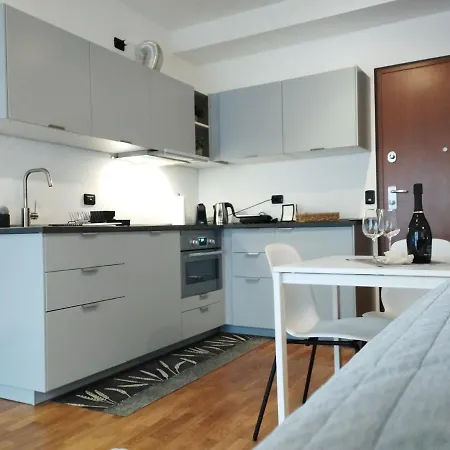 Apartment Liguria 51 - Affittica *