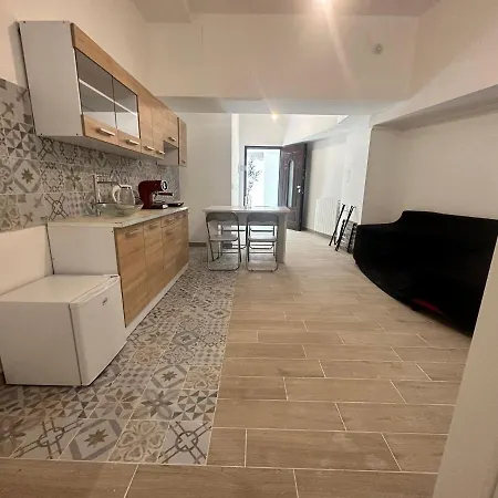 Myhome Boni Family Apartment *