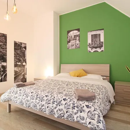 Apartment Milanrentals - Lilium Milan