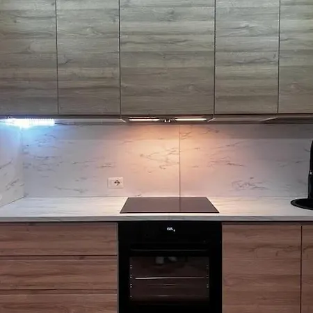 In-experience City *