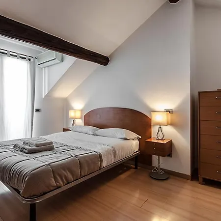 Milanrentals - Palazzi 아파트 *