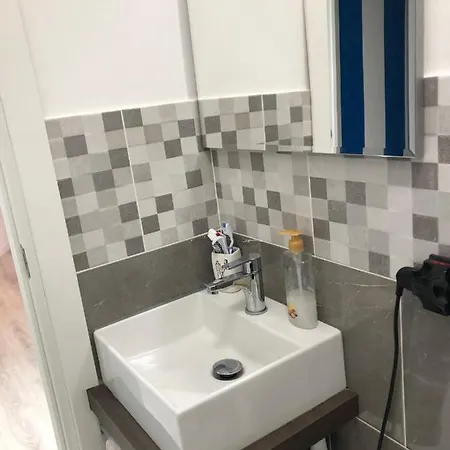 N&ghomesweethome Monet Elegante - Affari