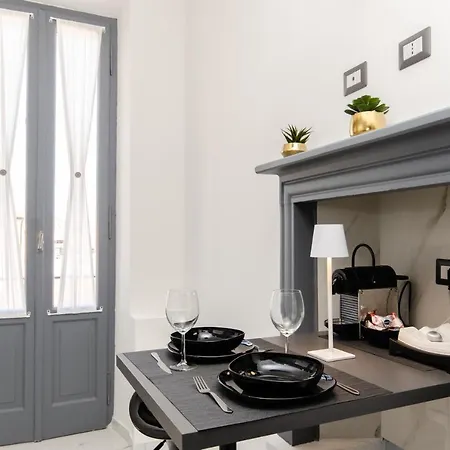 Vivimihome - Navigli Charm Design E Posizione Apartment *