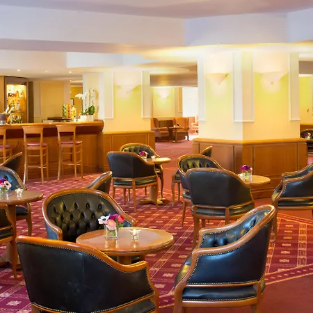 Starhotels Business Palace 4*
