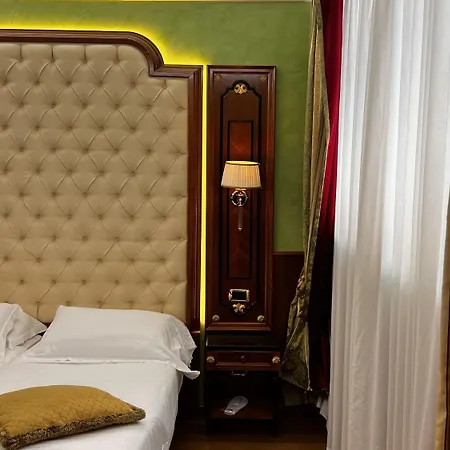 Vittoria Hotel 4*