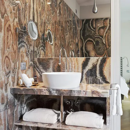 Galleria Vik - Townhouse Galleria - Small Luxury Of The World Mediolan