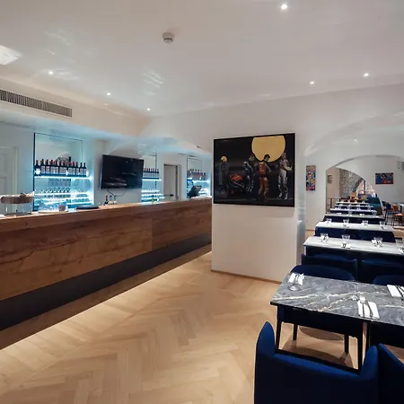 Galleria Vik - Townhouse Galleria - Small Luxury Of The World Hotell