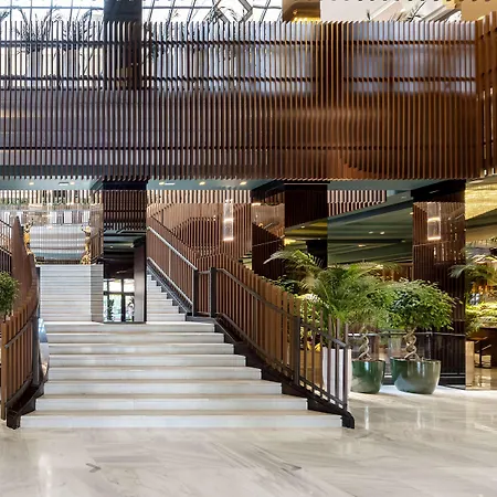 Melia 5* Milano