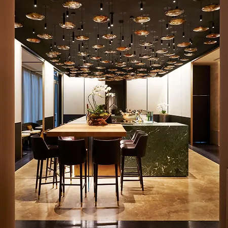 Park Hyatt 5* Μιλάνο
