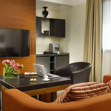 Szálloda Milan Suite Hotel Milánó