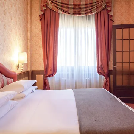 Romana 4* Milano