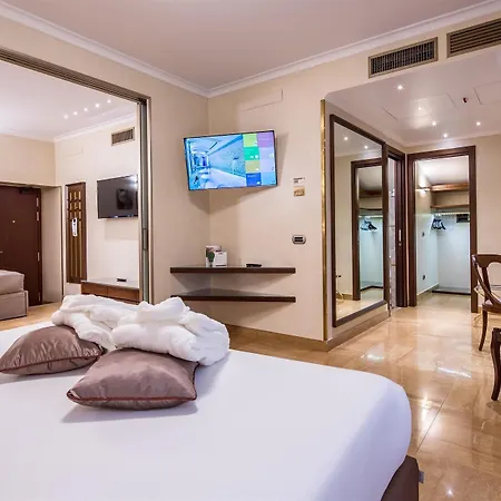 Hotel Galles 4*