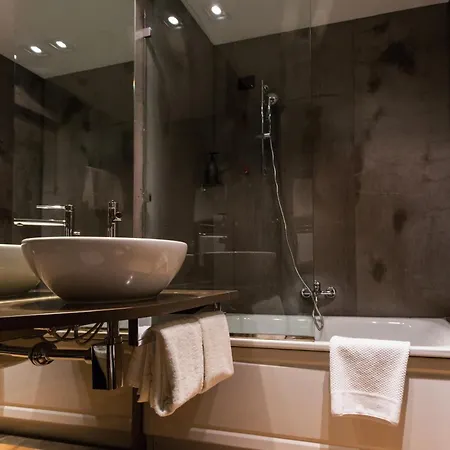 Hotel Western The Hub 4*