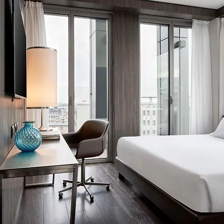 Hyatt Centric 4* 밀라노