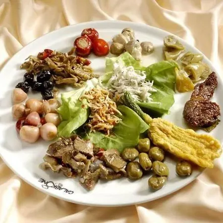 Mokinba Sant'ambroeus Hotel 3*