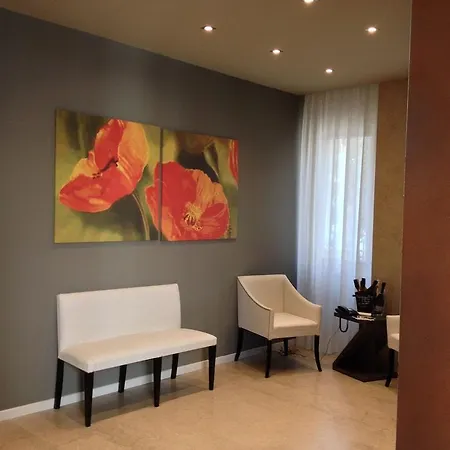 Zara Hotel