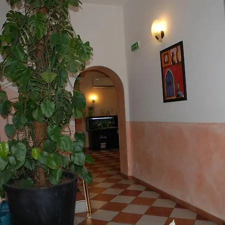 Bogart 2 Hotel 3*