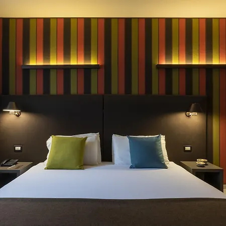 Fifty House Mediolan