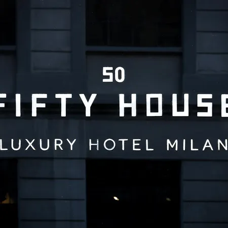 Hotel Fifty House Cellini Mediolan