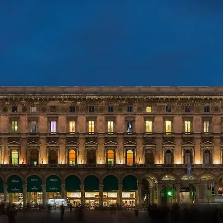 The Glamore Duomo 5* Milan