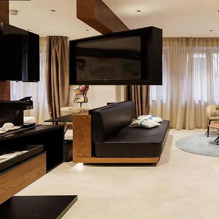 ホテル The Corner Duomo 4*