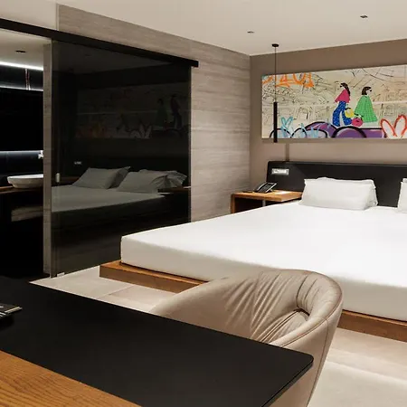 ホテル The Corner Duomo ミラノ