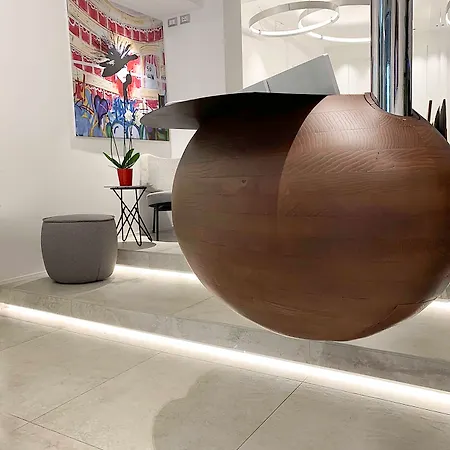 The Corner Duomo Hotel 4*