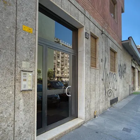 Caseospitali - Casa Mary Lou, Romantico Monolocale Ristrutturato Panoramico * Milan