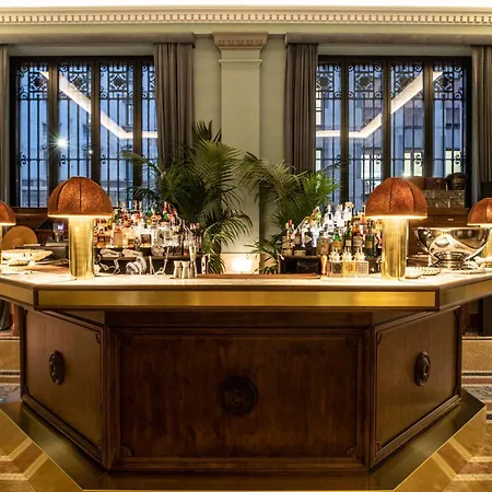 Palazzo Touring Club Milan, A Radisson Collection Otel Milano