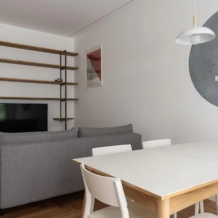 Youhosty - Doria24 * Milan