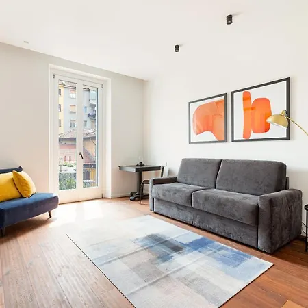 Guesthost - Modern & Comfortable Flat - Near Station * Milano